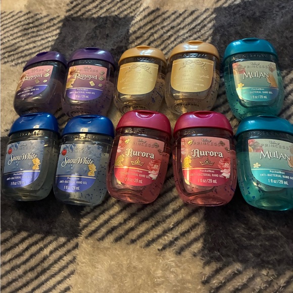 10- 1 Oz Bath & Body Works Disney Hand Soap Sanitizers - Picture 2 of 3